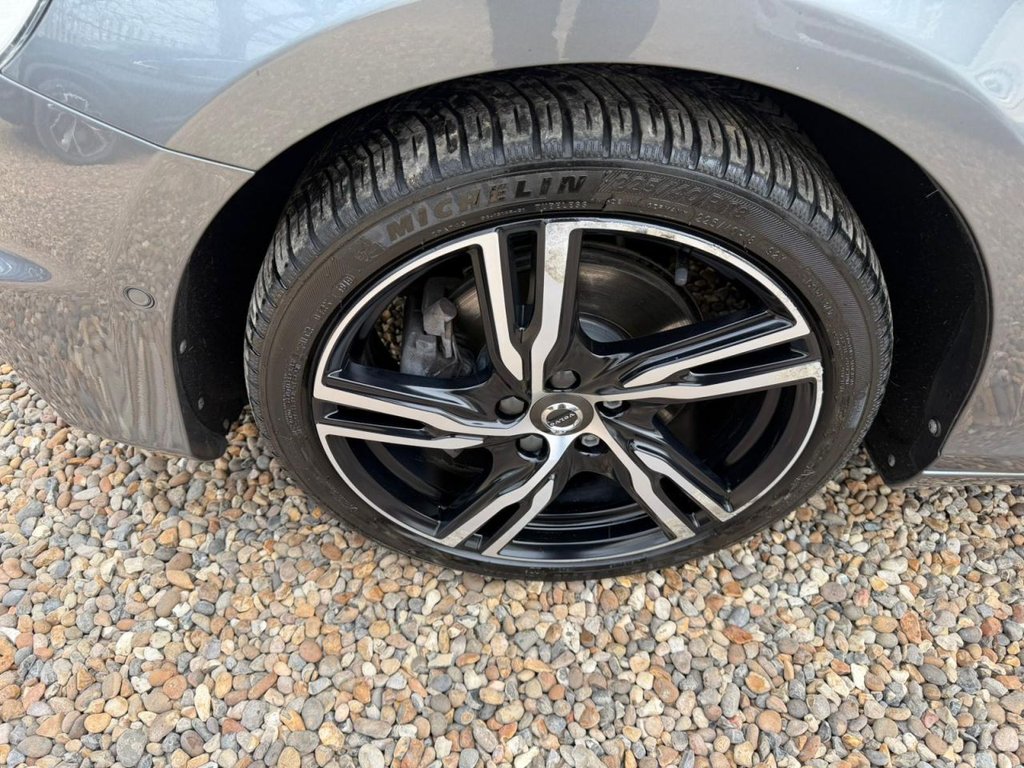 Used Volvo V40 2017 for sale - 77981596: Photo 30