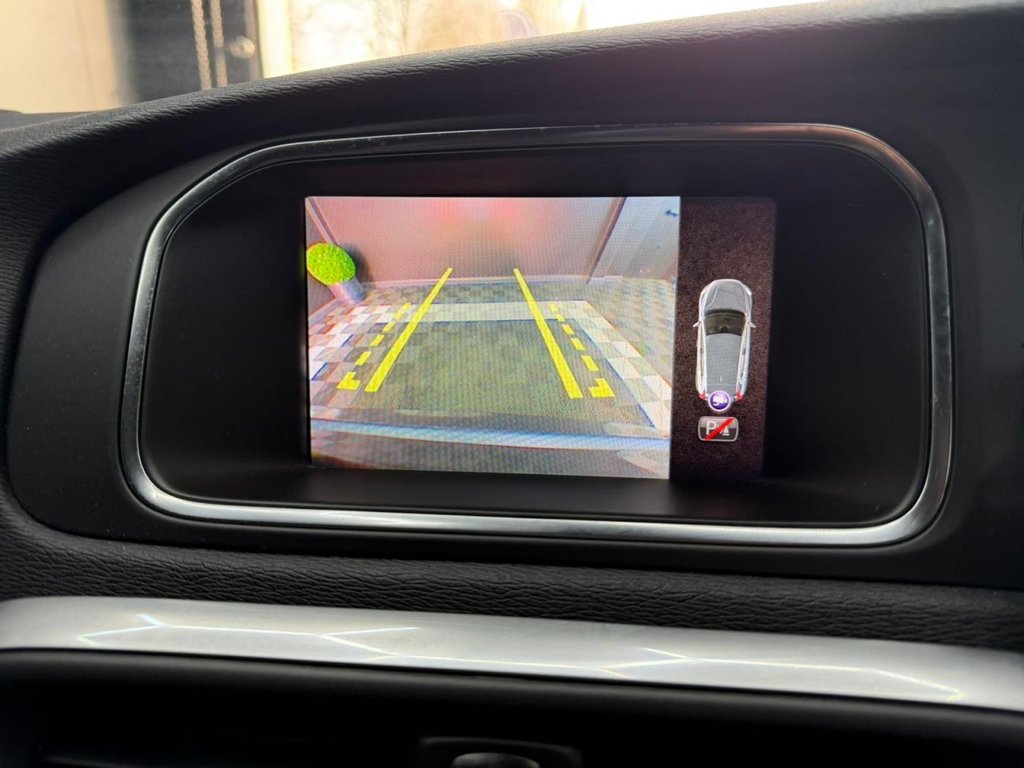 Used Volvo V40 2017 for sale - 77981596: Photo 34