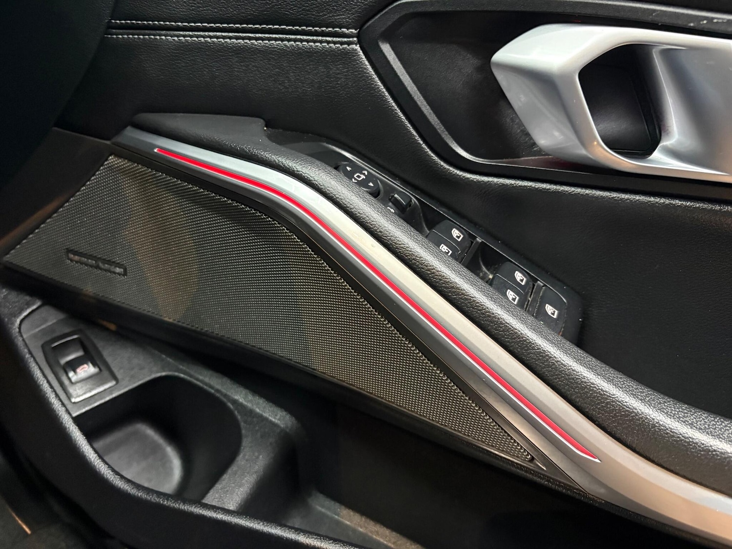 Used BMW 3 Series 2019 for sale - 77144488: Photo 32