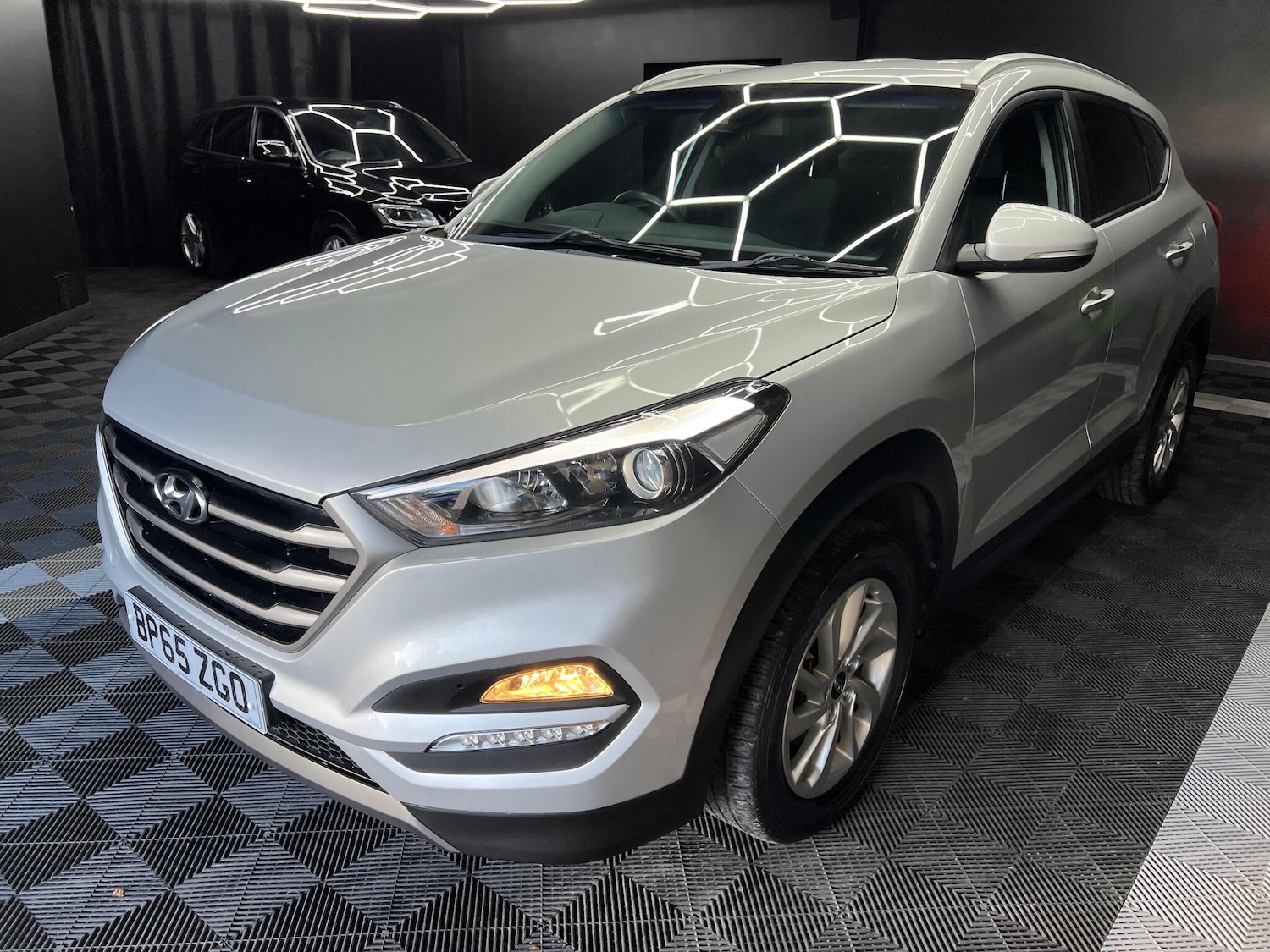 Used Hyundai TUCSON for sale - 76727814: Photo 5