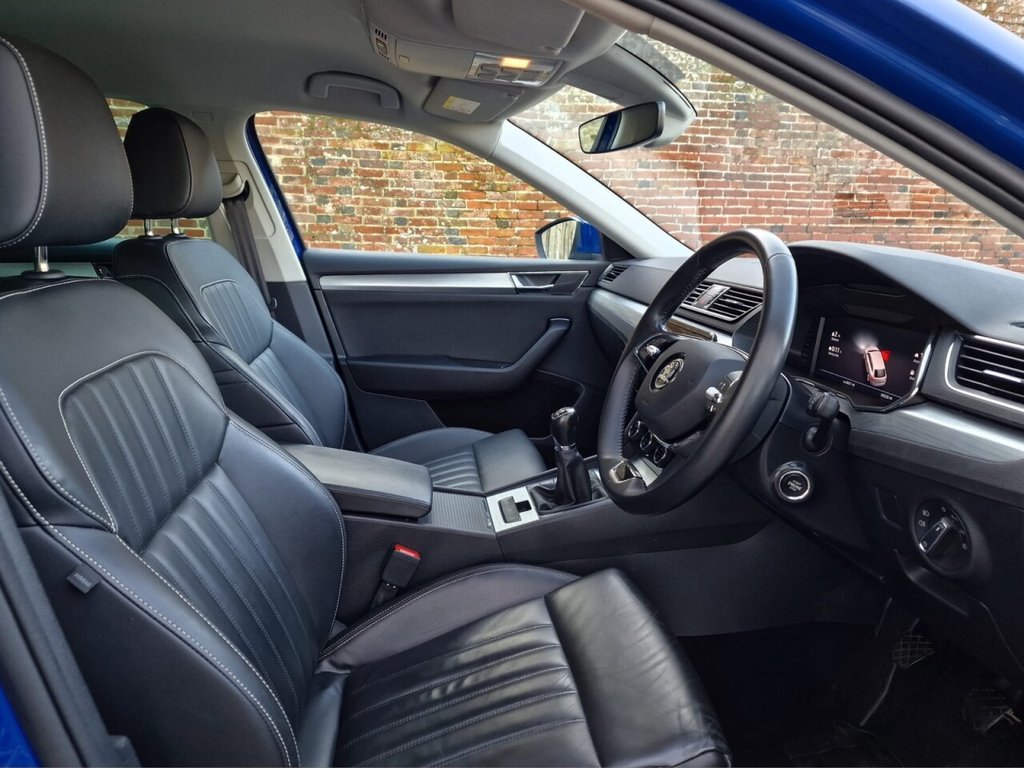 Used Skoda Superb 2022 for sale - 77673558: Photo 7