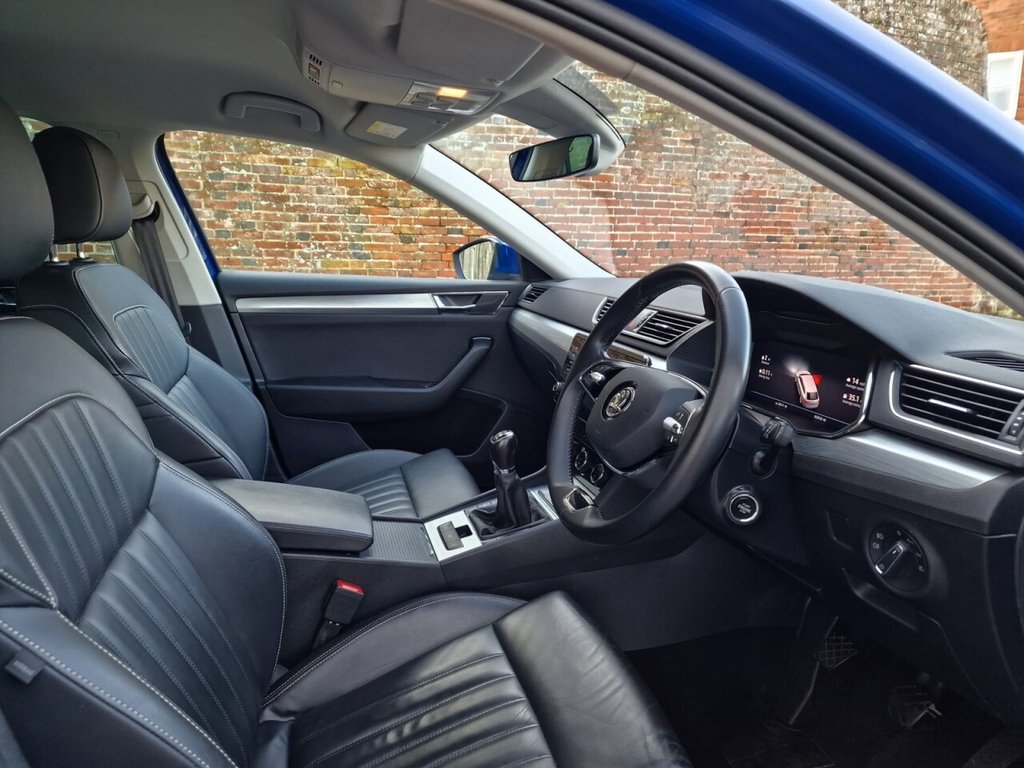 Used Skoda Superb 2022 for sale - 77673558: Photo 8