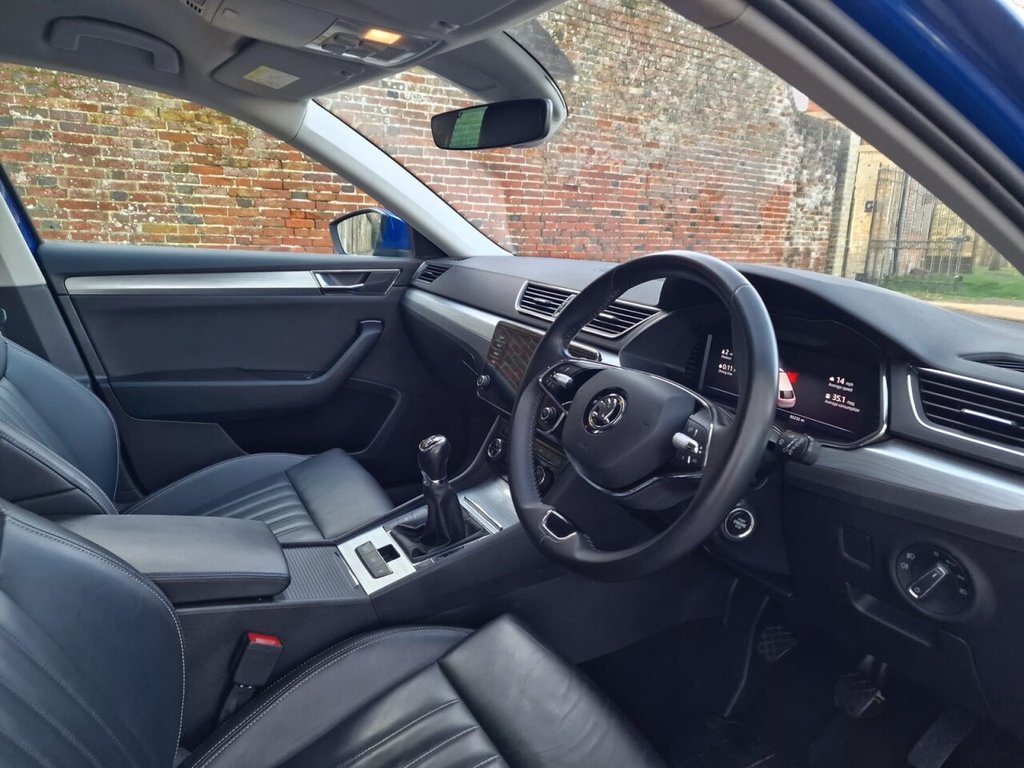 Used Skoda Superb 2022 for sale - 77673558: Photo 9