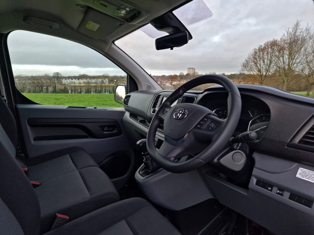 Used Toyota ProAce 2023 for sale - 76927558: Photo 15