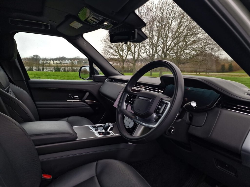 Used Land Rover Range Rover 2023 for sale - 76716252: Photo 9
