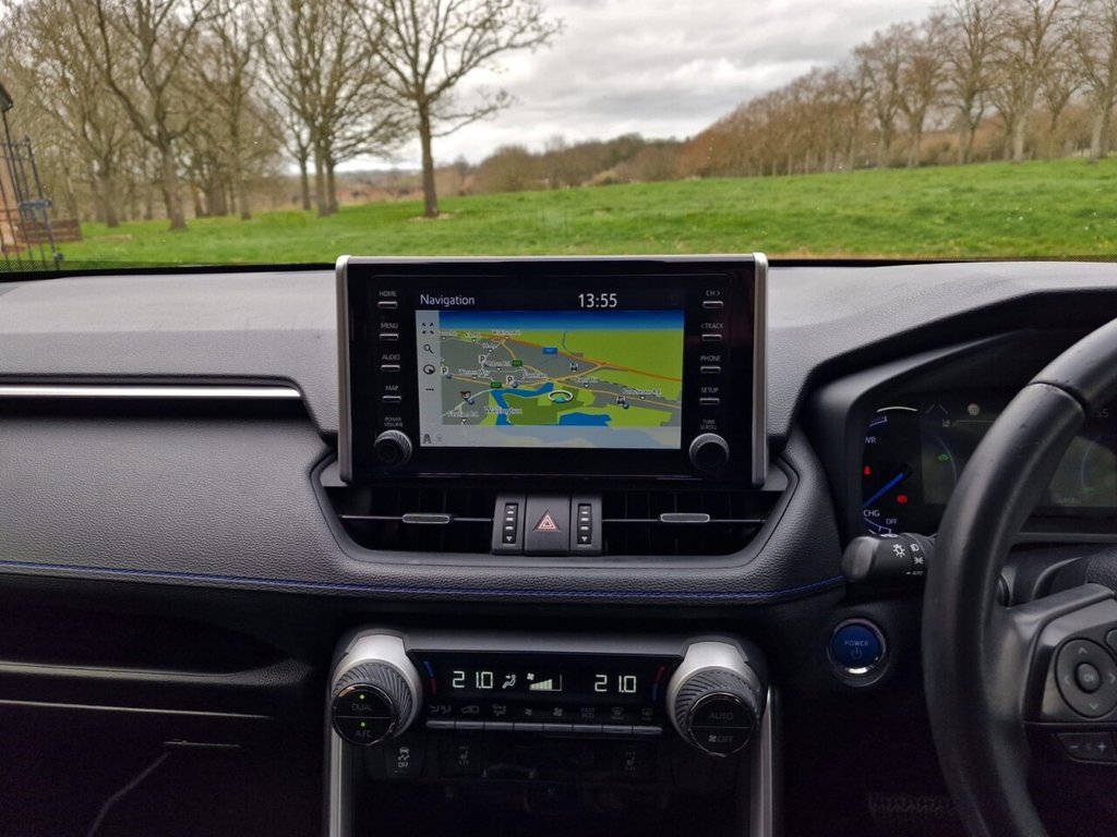 Used Toyota RAV4 2020 for sale - 77911100: Photo 12