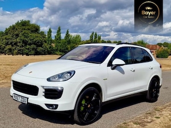 Used Porsche Cayenne 2017 for sale - 79592128: Photo
