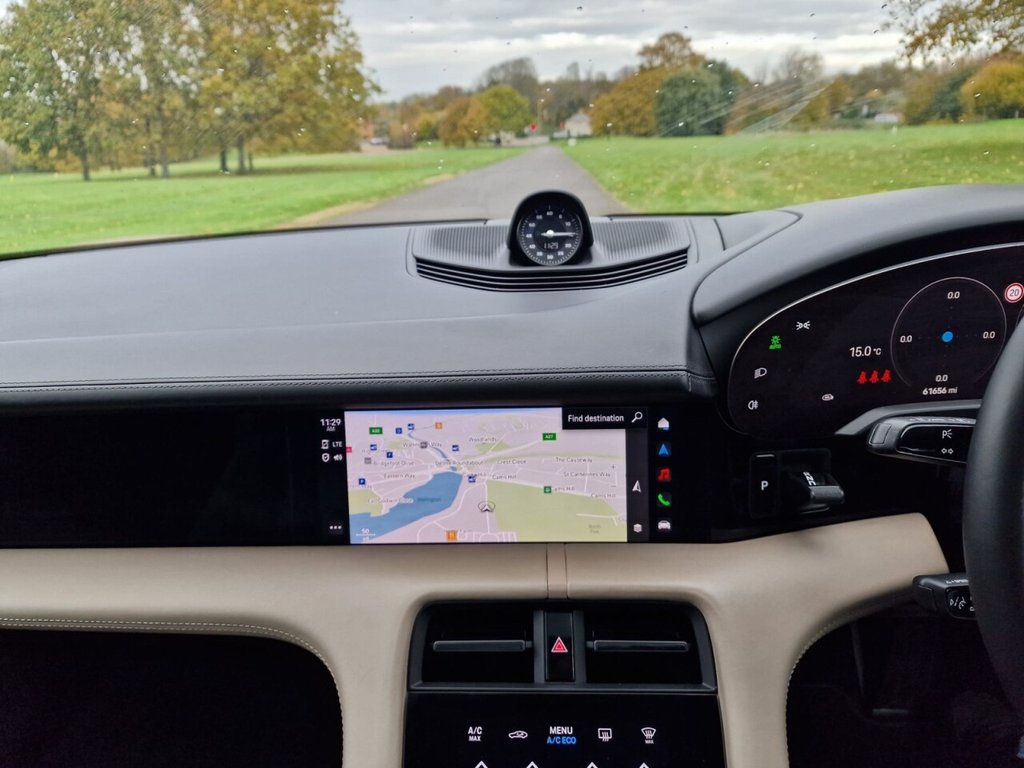 Used Porsche Taycan 2021 for sale - 76820472: Photo 14