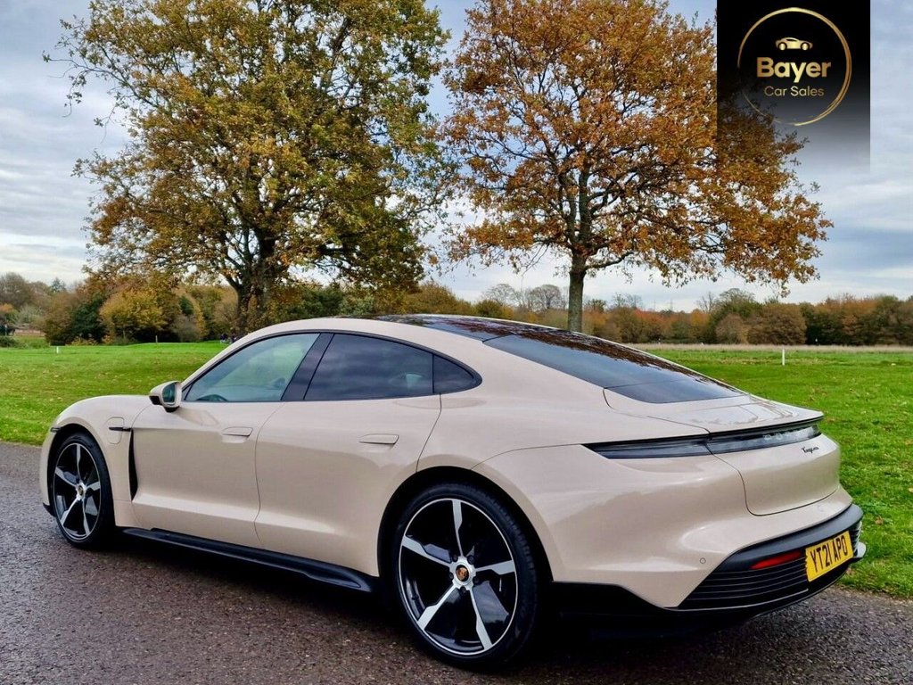 Used Porsche Taycan 2021 for sale - 76820472: Photo 6