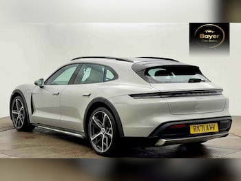 Used Porsche Taycan 2021 for sale - 78063464: Photo