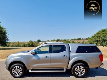 Used Nissan Navara 2016 for sale - 79375749: Photo