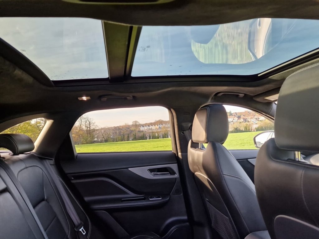 Used Jaguar F-Pace 2020 for sale - 76731210: Photo 12