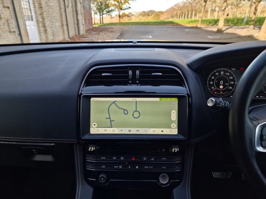 Used Jaguar F-Pace 2020 for sale - 76731210: Photo 14