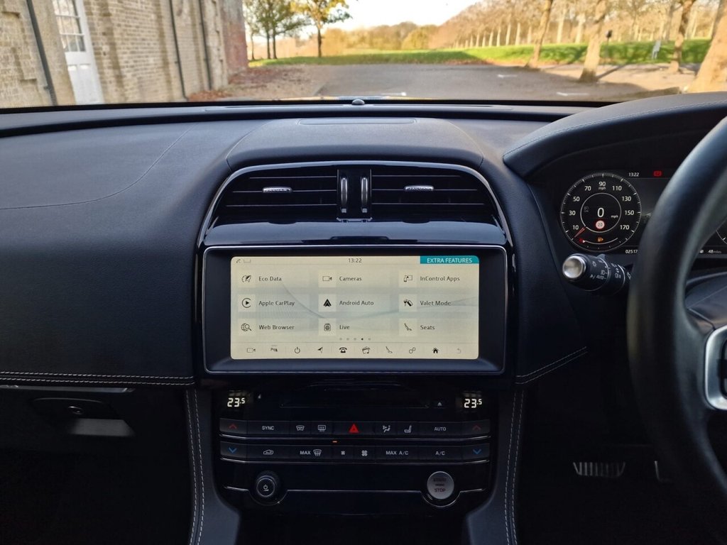 Used Jaguar F-Pace 2020 for sale - 76731210: Photo 18