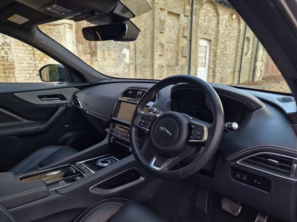 Used Jaguar F-Pace 2020 for sale - 76731210: Photo 19