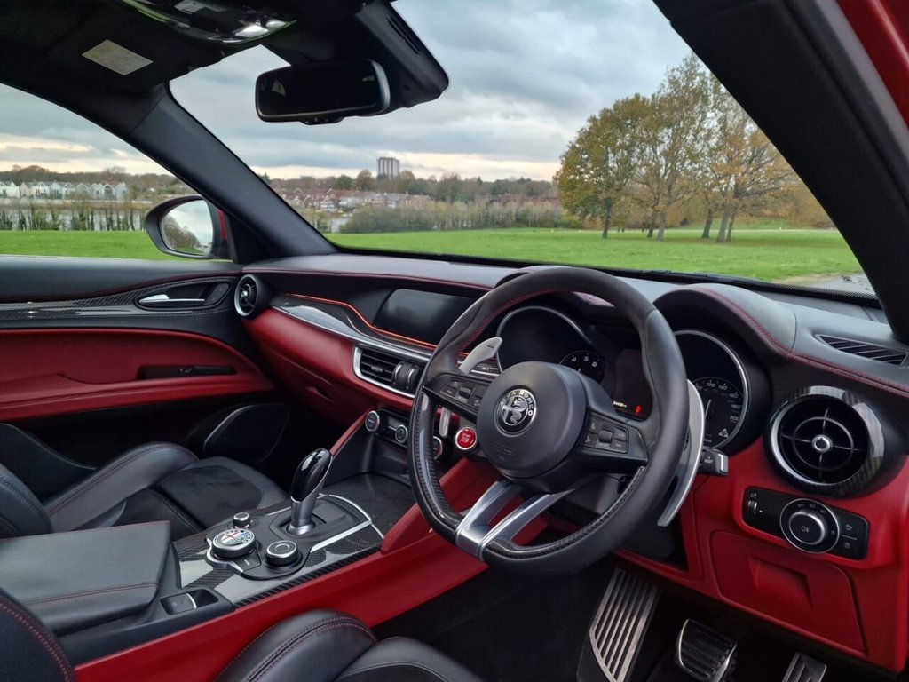 Used Alfa Romeo Stelvio 2018 for sale - 76716229: Photo 13