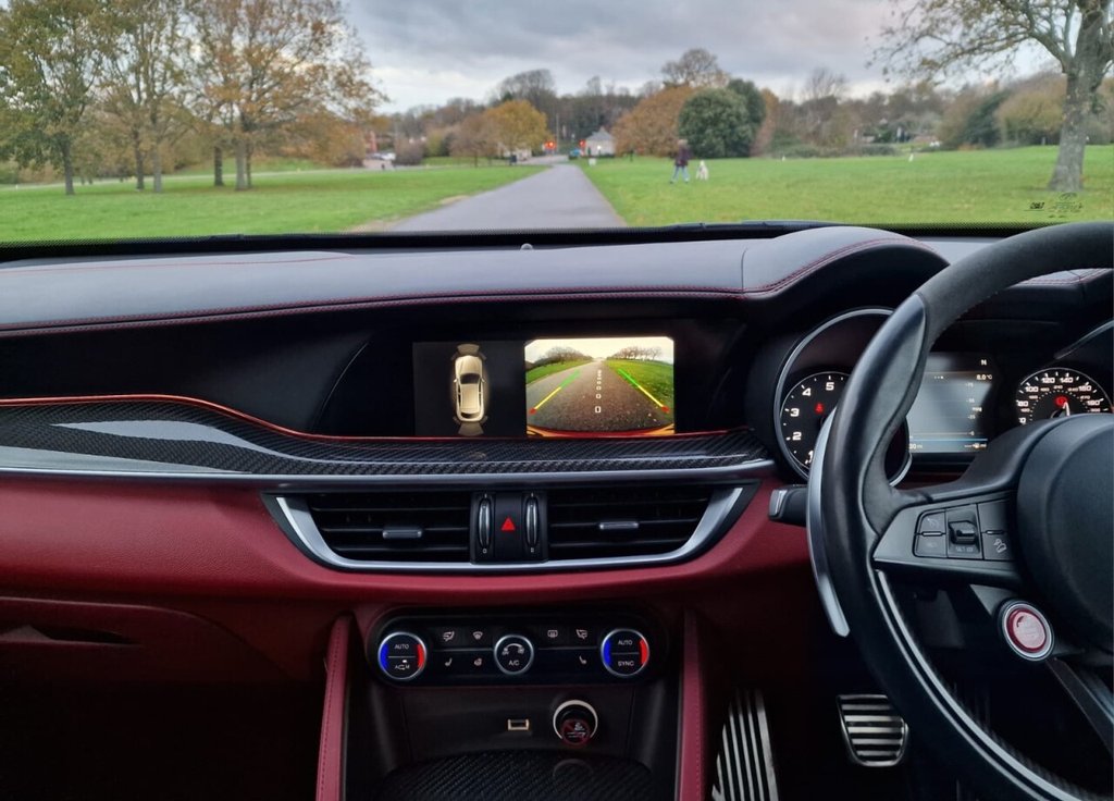 Used Alfa Romeo Stelvio 2018 for sale - 76716229: Photo 15