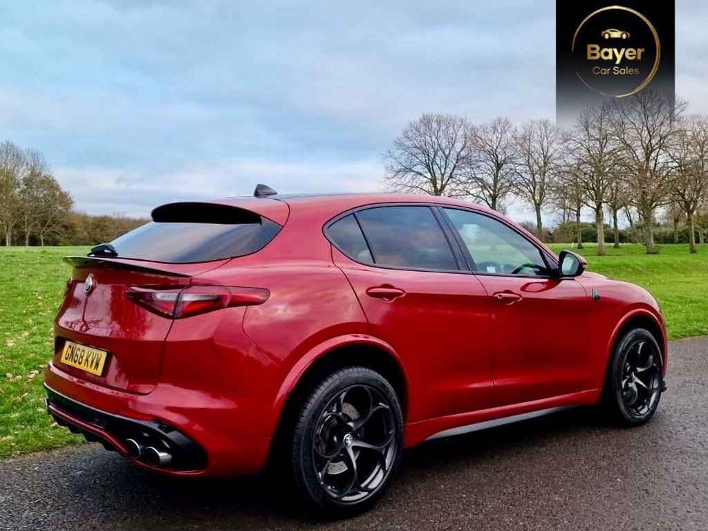 Used Alfa Romeo Stelvio 2018 for sale - 76716229: Photo 5