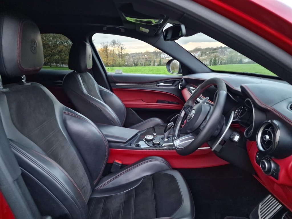 Used Alfa Romeo Stelvio 2018 for sale - 76716229: Photo 9