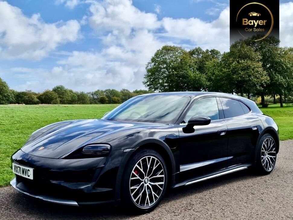 Used Porsche Taycan 2021 for sale - 76716295: Photo 2