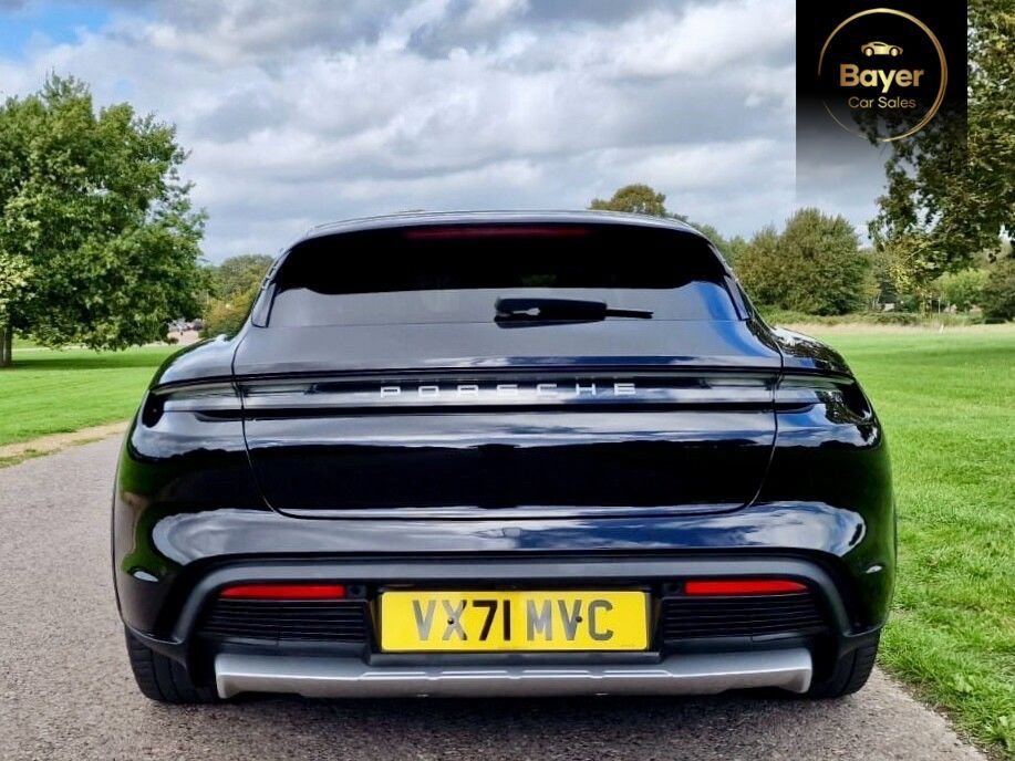 Used Porsche Taycan 2021 for sale - 76716295: Photo 21