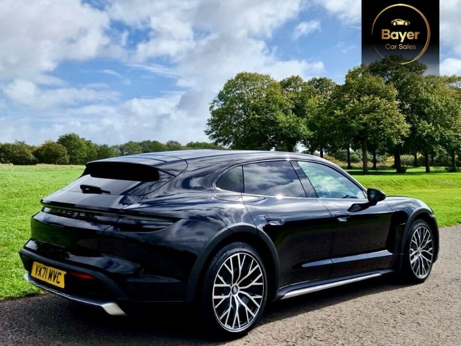 Used Porsche Taycan 2021 for sale - 76716295: Photo 5