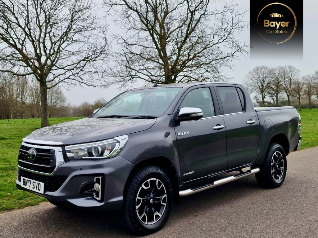 Used Toyota Hilux 2017 for sale - 77786012: Photo 2