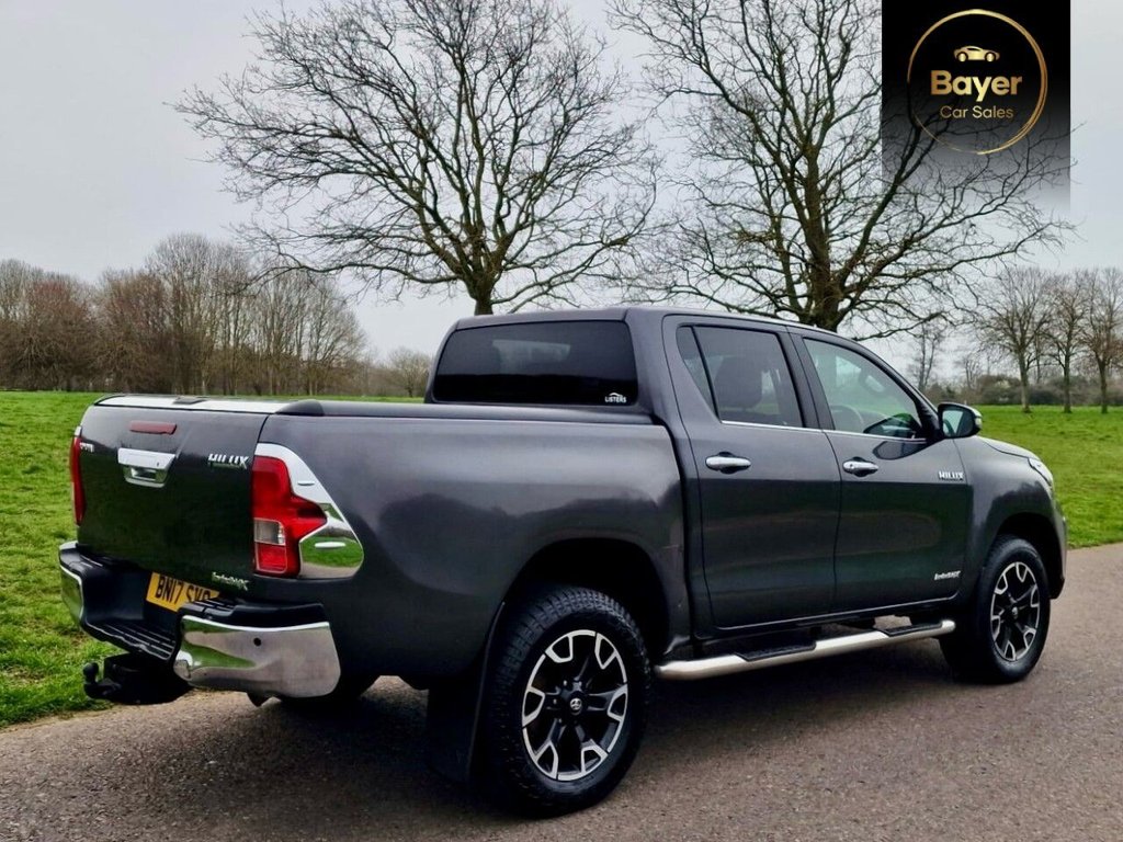 Used Toyota Hilux 2017 for sale - 77786012: Photo 5