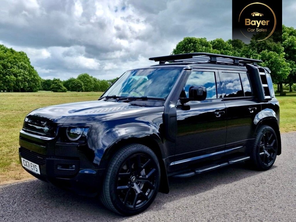 Used Land Rover Defender 2021 for sale - 76716268: Photo 2