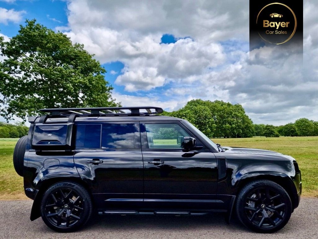 Used Land Rover Defender 2021 for sale - 76716268: Photo 3