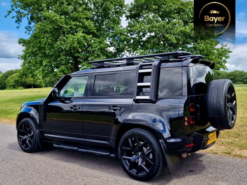 Used Land Rover Defender 2021 for sale - 76716268: Photo 6