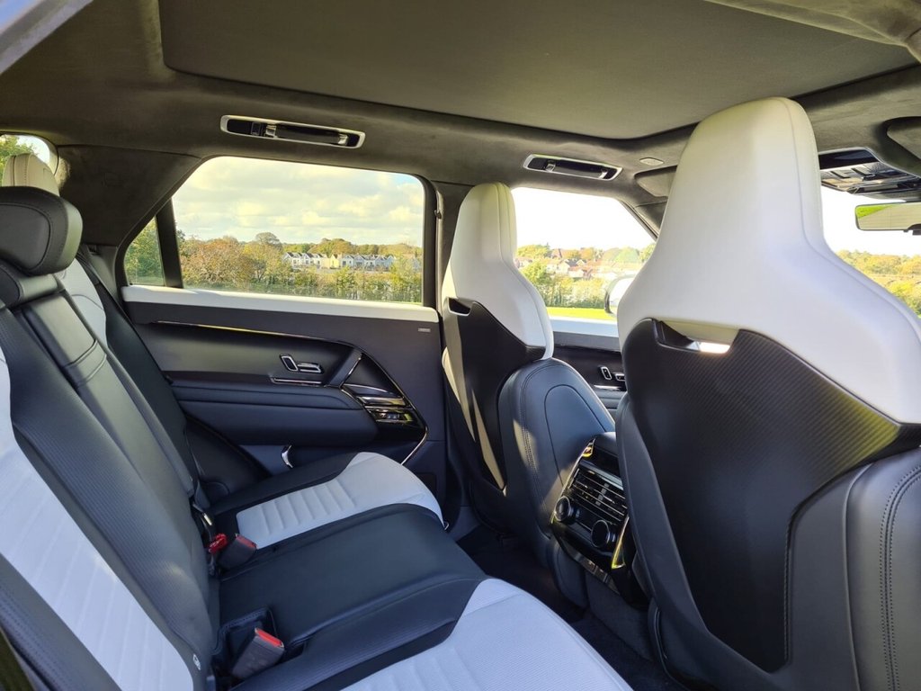 Used Land Rover Range Rover Sport 2024 for sale - 76716237: Photo 11