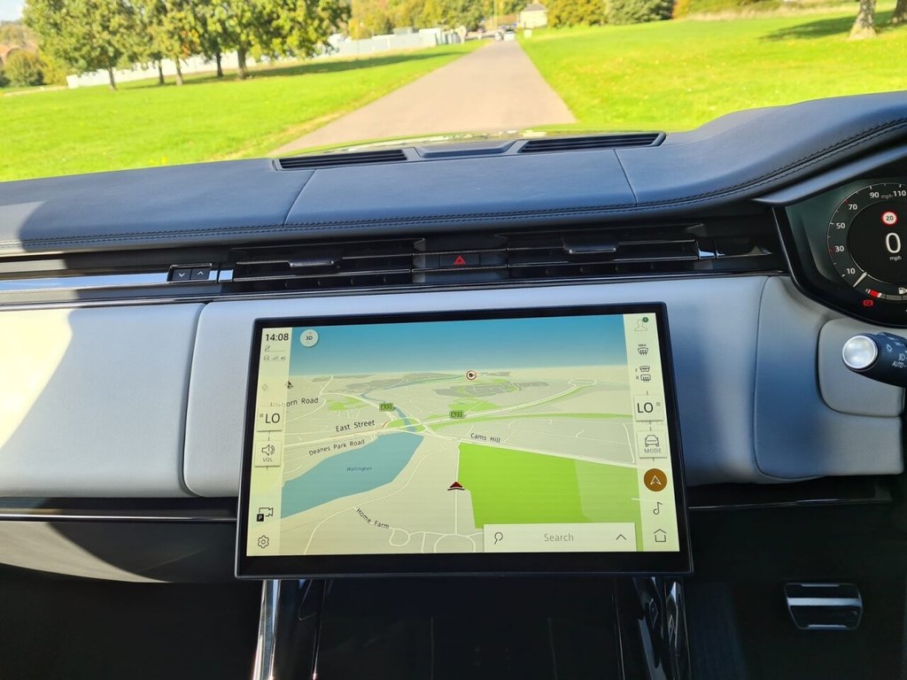 Used Land Rover Range Rover Sport 2024 for sale - 76716237: Photo 16