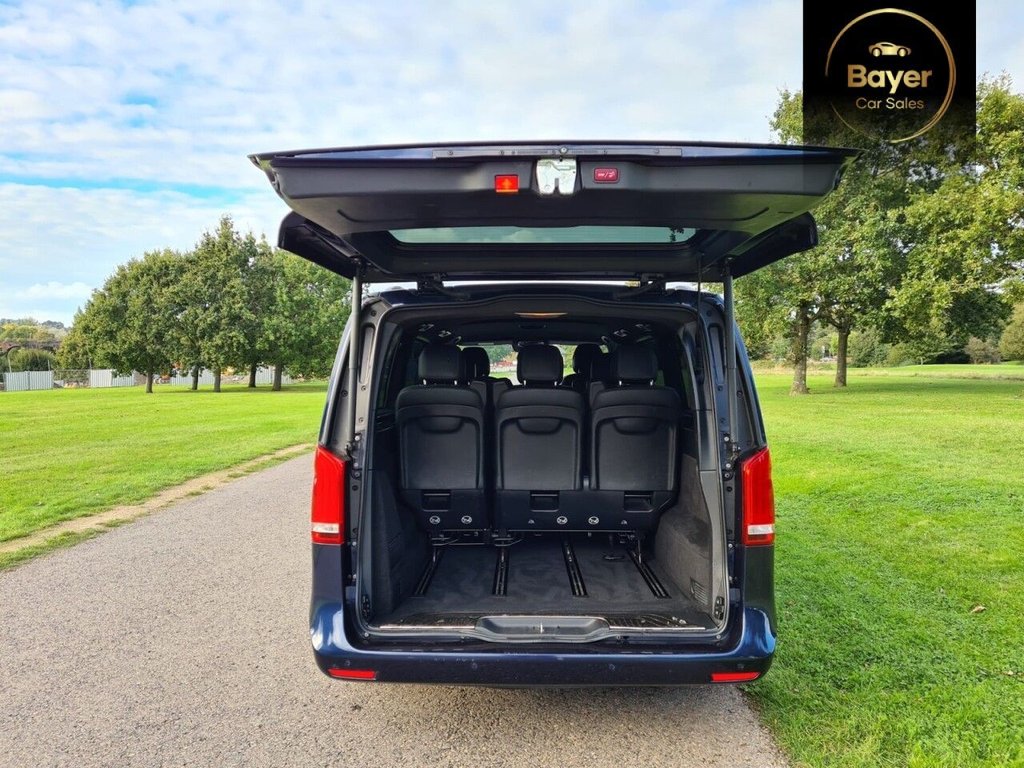 Used Mercedes-Benz V-Class 2019 for sale - 76716240: Photo 24