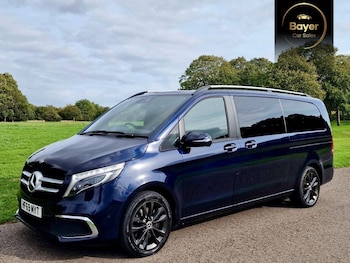 Used Mercedes-Benz V-Class 2019 for sale - 76716240: Photo