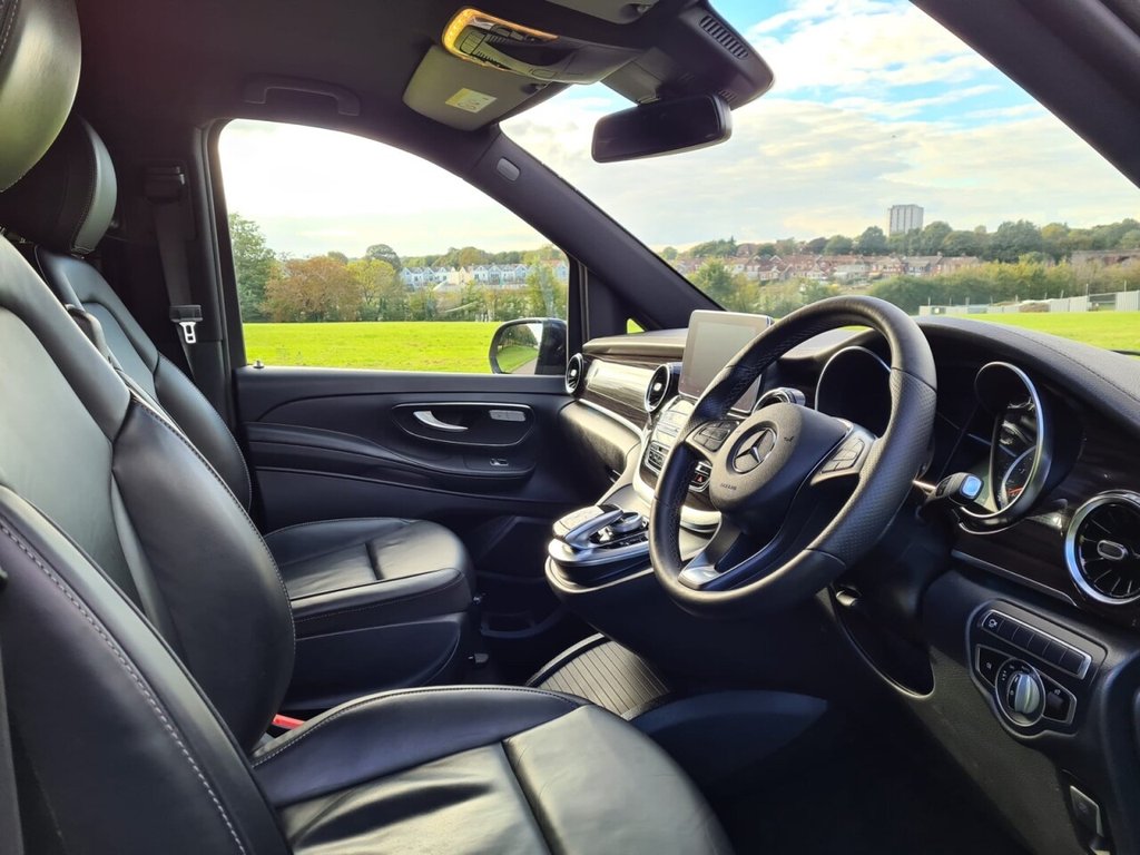 Used Mercedes-Benz V-Class 2019 for sale - 76716240: Photo 7
