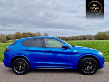 Used Alfa Romeo Stelvio 2019 for sale - 77911008: Photo