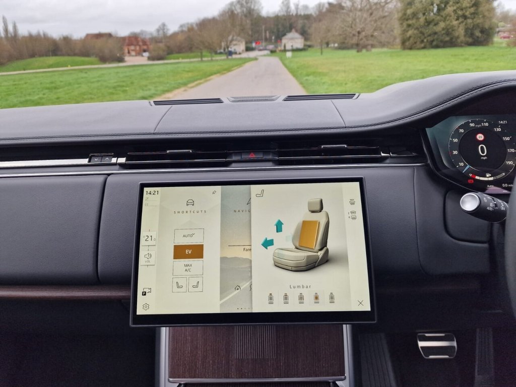 Used Land Rover Range Rover 2025 for sale - 77685331: Photo 19