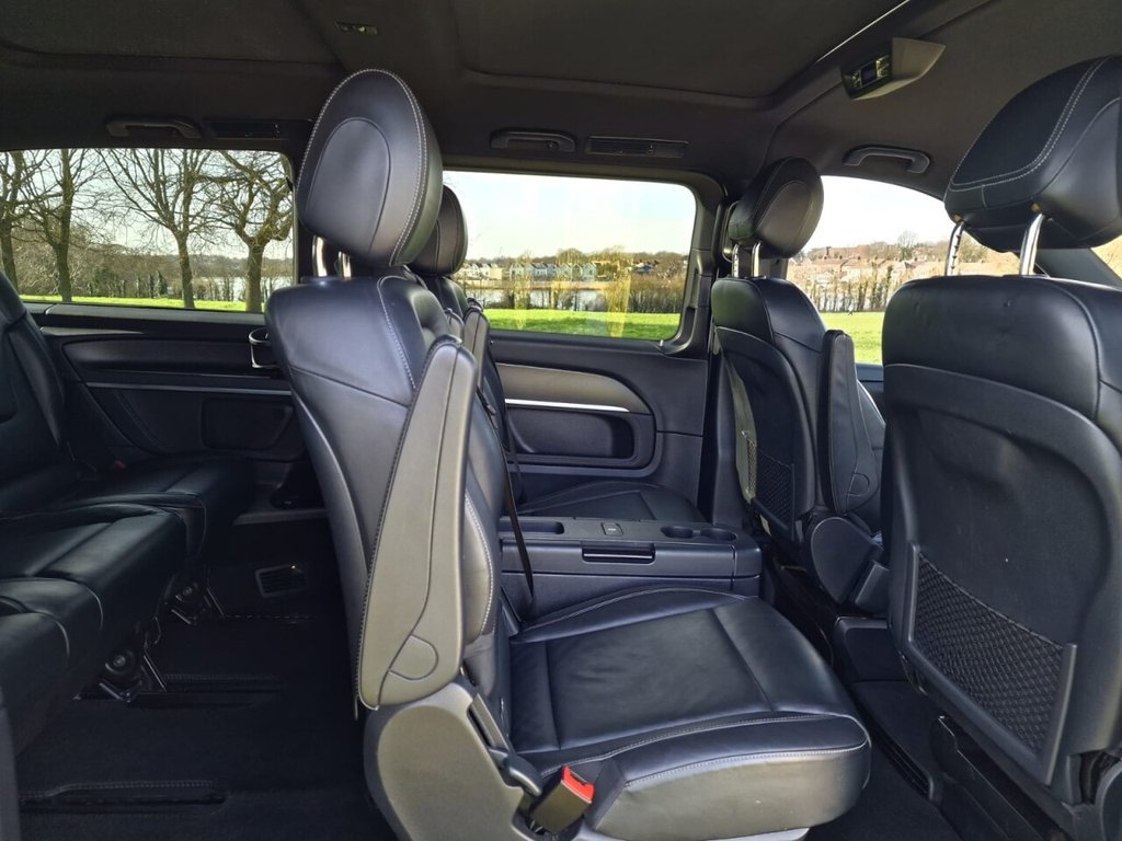 Used Mercedes-Benz V-Class 2017 for sale - 77725909: Photo 12