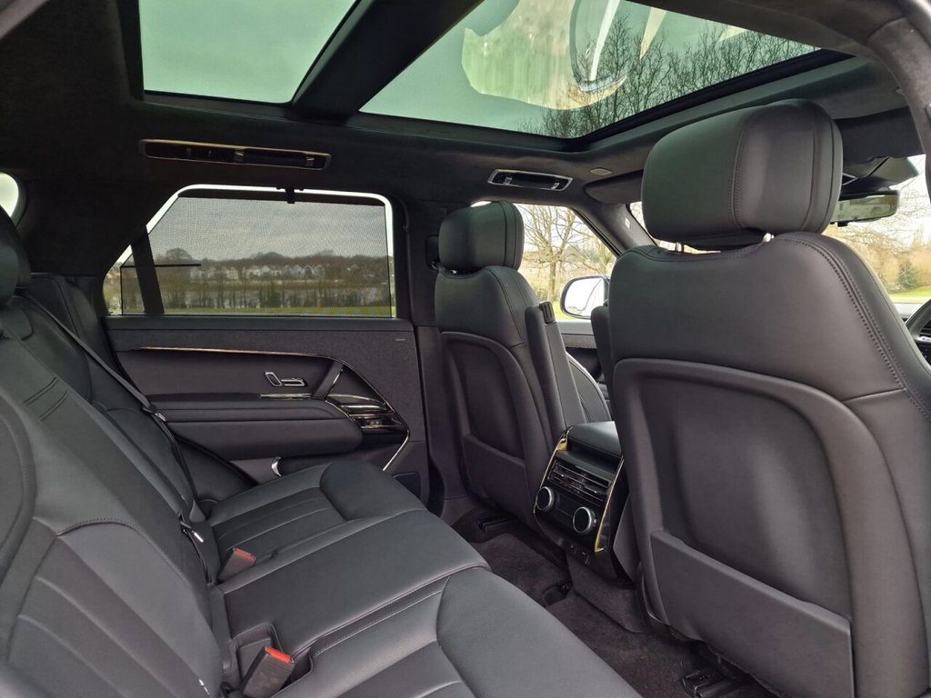 Used Land Rover Range Rover Sport 2023 for sale - 76716253: Photo 11