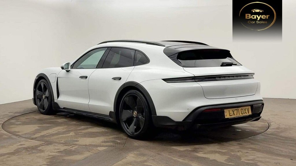 Used Porsche Taycan 2021 for sale - 77634569: Photo 3