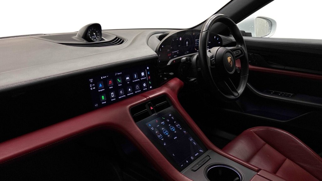 Used Porsche Taycan 2021 for sale - 77634569: Photo 6