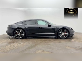 Used Porsche Taycan 2022 for sale - 78302592: Photo