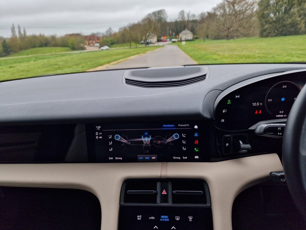 Used Porsche Taycan 2023 for sale - 78008792: Photo 18