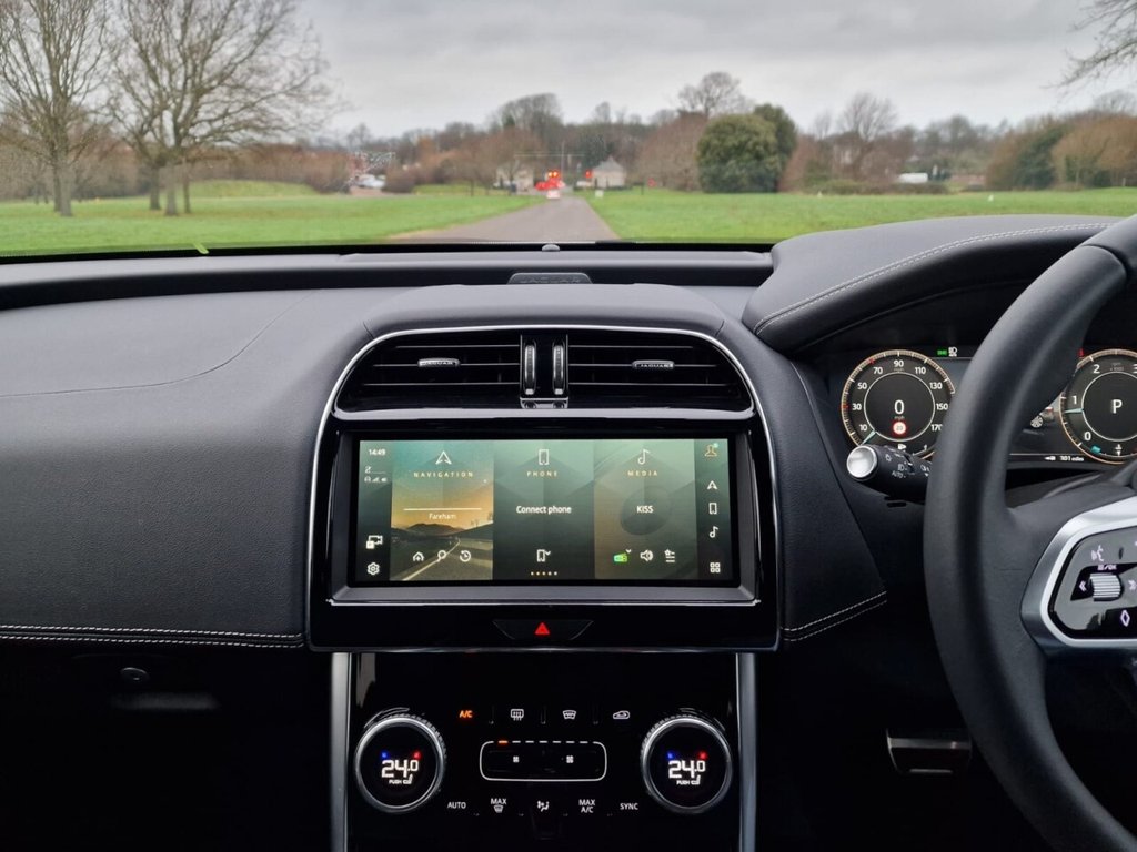 Used Jaguar XE 2023 for sale - 76953998: Photo 12