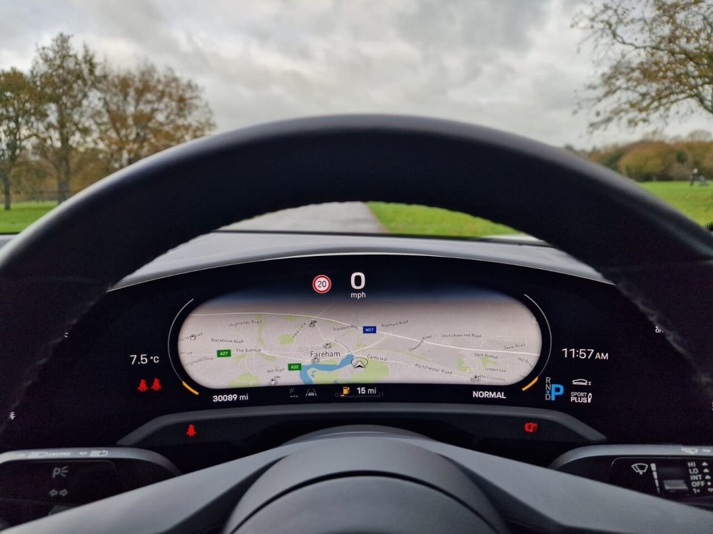 Used Porsche Taycan 2021 for sale - 76716265: Photo 12