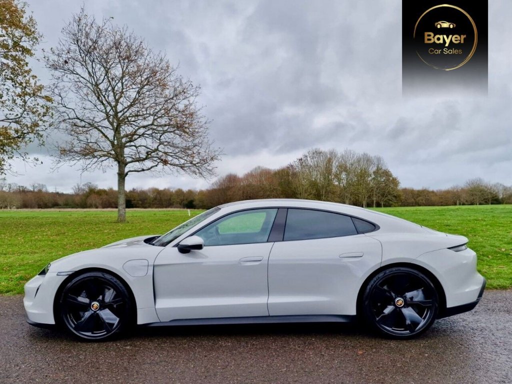 Used Porsche Taycan 2021 for sale - 76716265: Photo 4