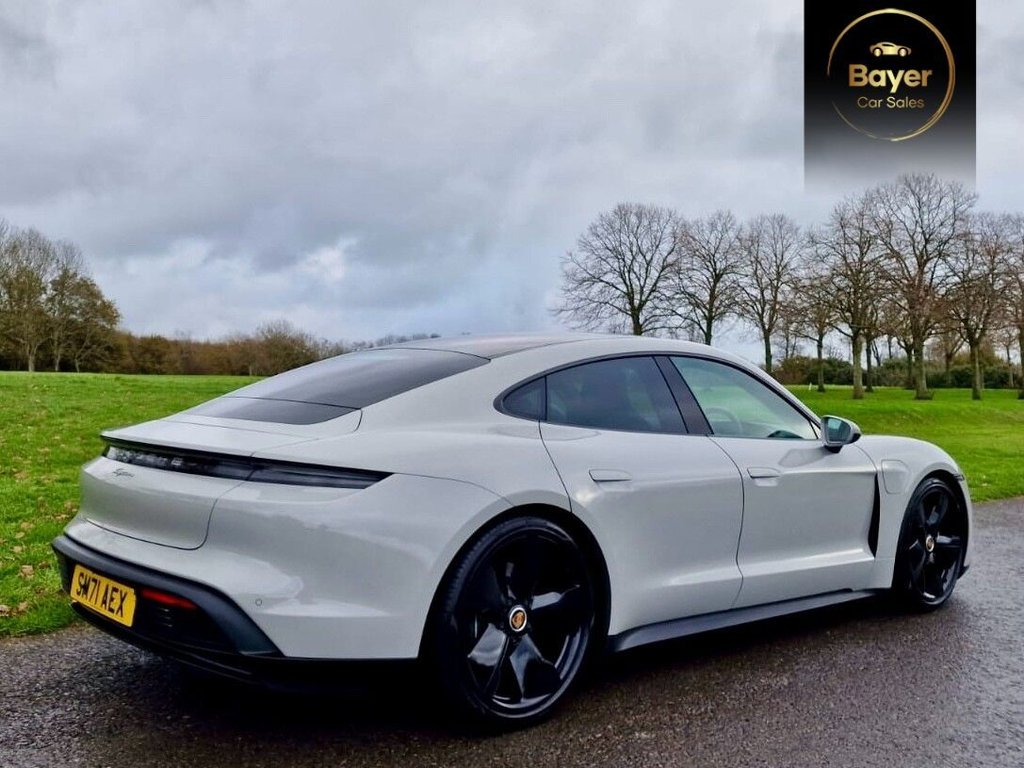 Used Porsche Taycan 2021 for sale - 76716265: Photo 5