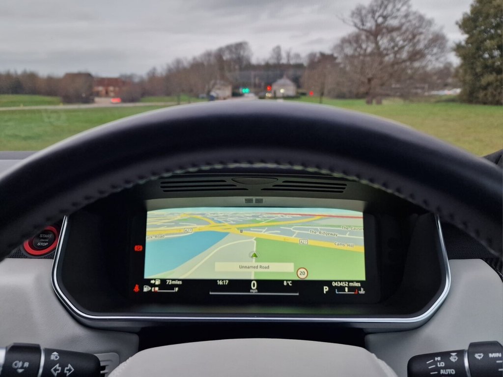 Used Land Rover Range Rover Sport 2017 for sale - 77332960: Photo 12