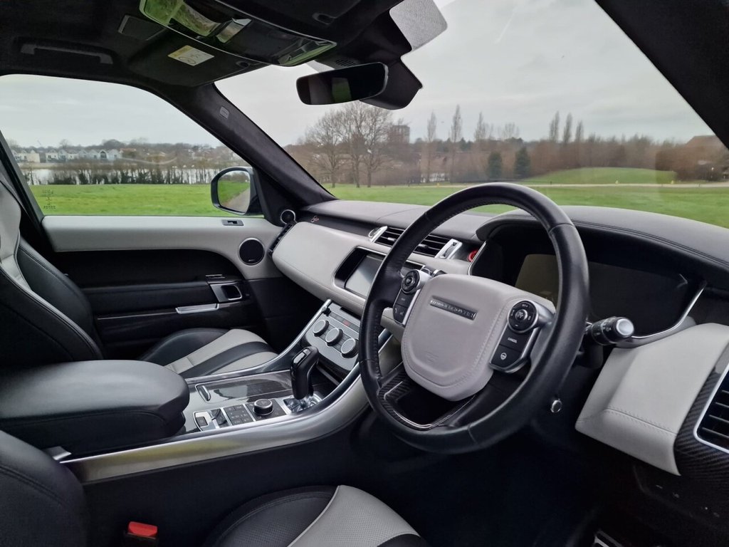 Used Land Rover Range Rover Sport 2017 for sale - 77332960: Photo 9